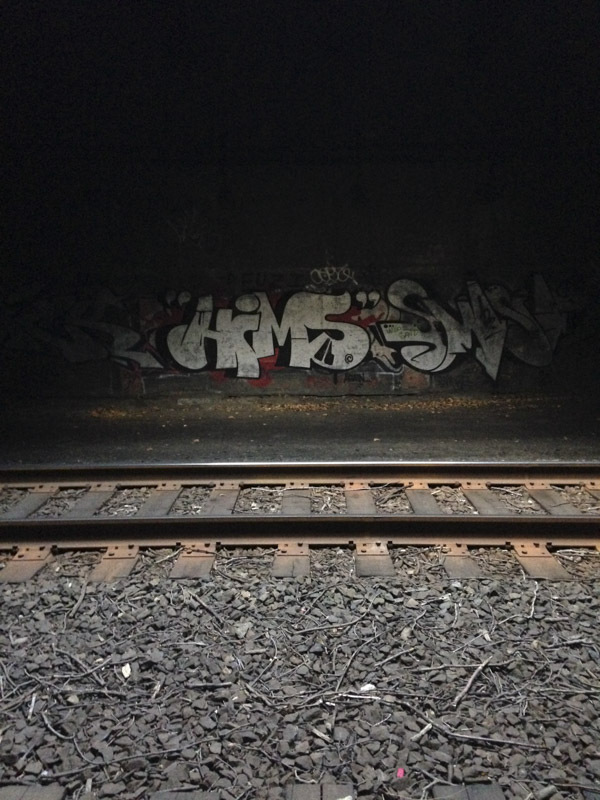 1xRun_Features_Iphone_Graffiti-10
